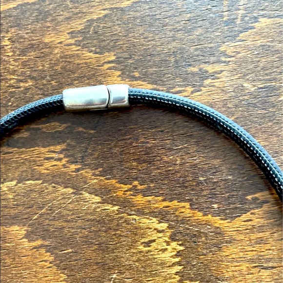 Necklace - Picture 3 of 3